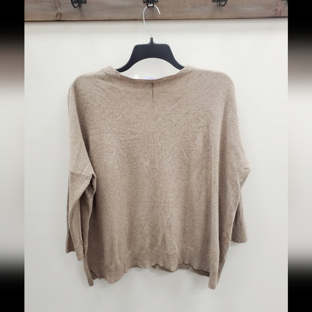 Acrobat beige sweater - Picture 2 of 8